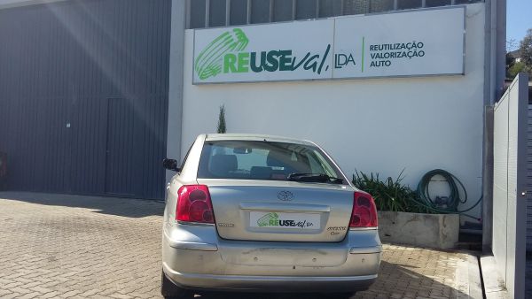 Chapeleira / tampo da mala TOYOTA Avensis Liftback (_T25_)