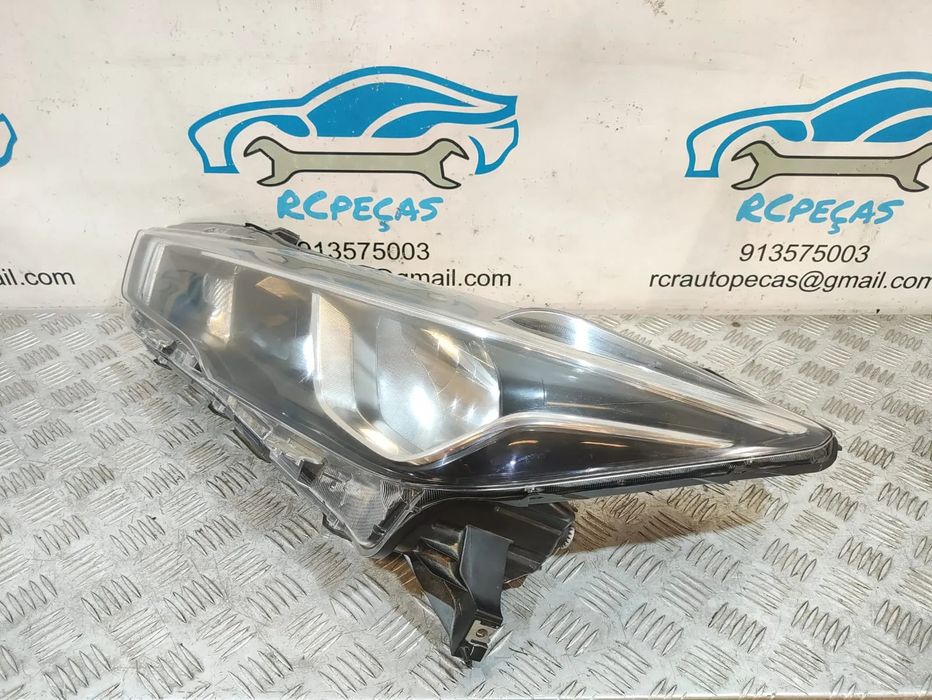 Ótica Esquerda Nissan Micra V 5 K14