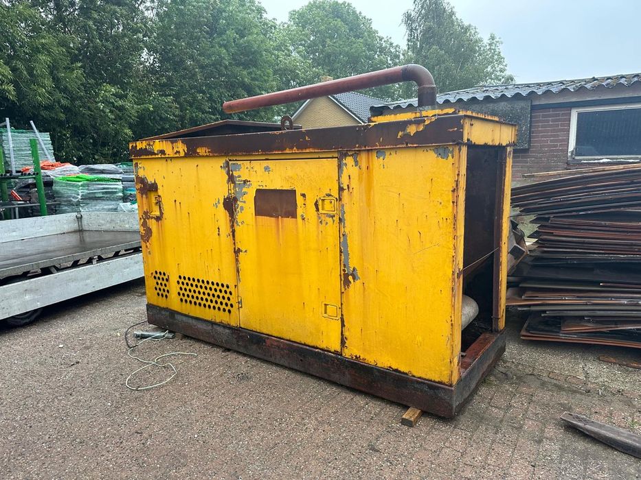 Uzywany agregat prądotwórczy daf 110 kva