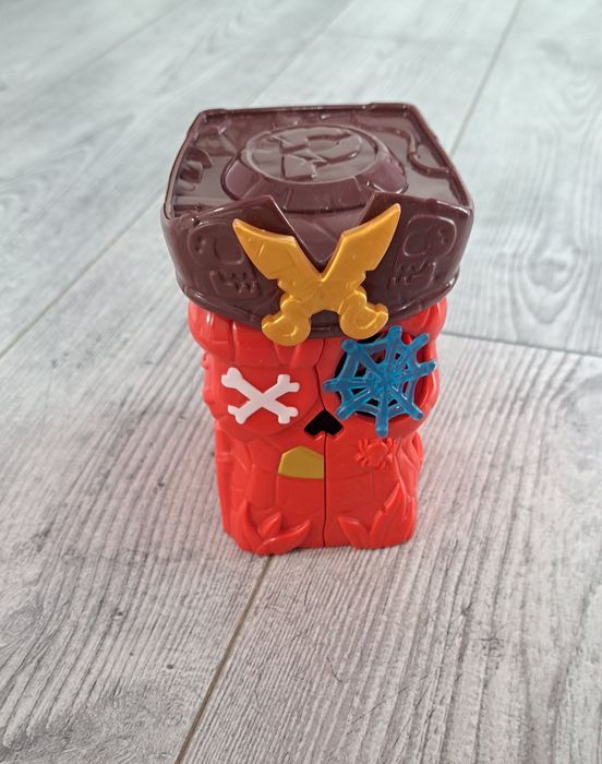 PIRATIX S - Playset 1x6 Secret Skull