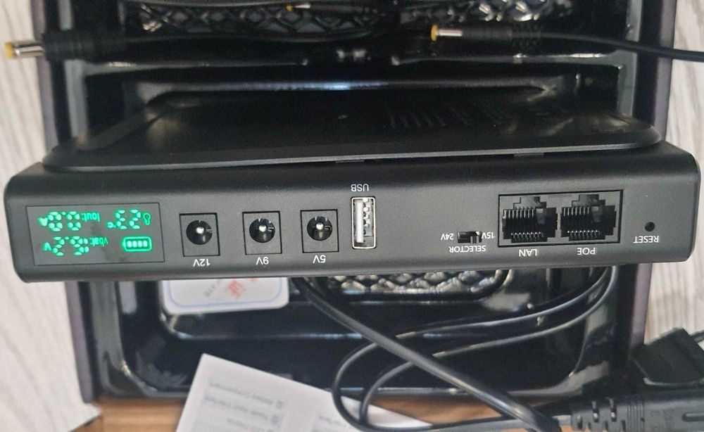 Безперебійник UPS для WiFi DC1036L 36W + АКБ 11400mAh 5/9/12 В