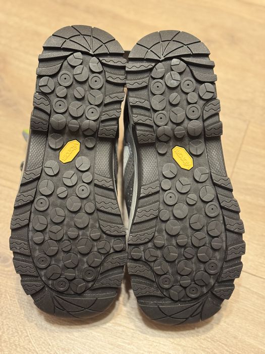 Nowe buty do brodzenia Orvis Ultralight Vibram