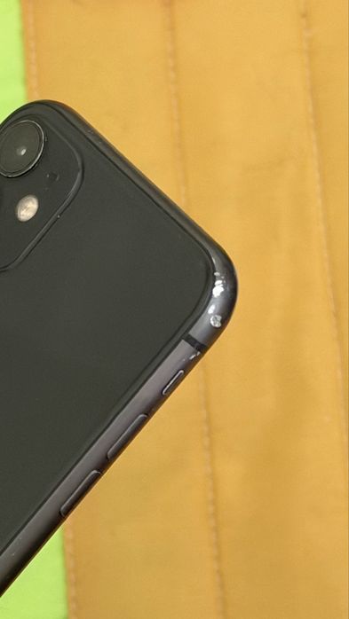 IPhone 11 128Gb com capa