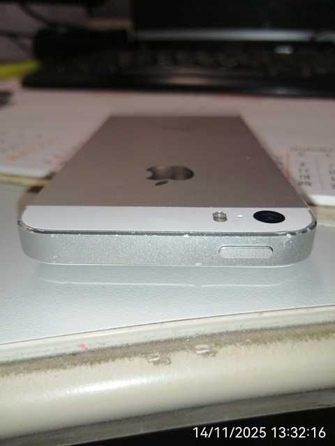 iPhone 5 Branco/cinza