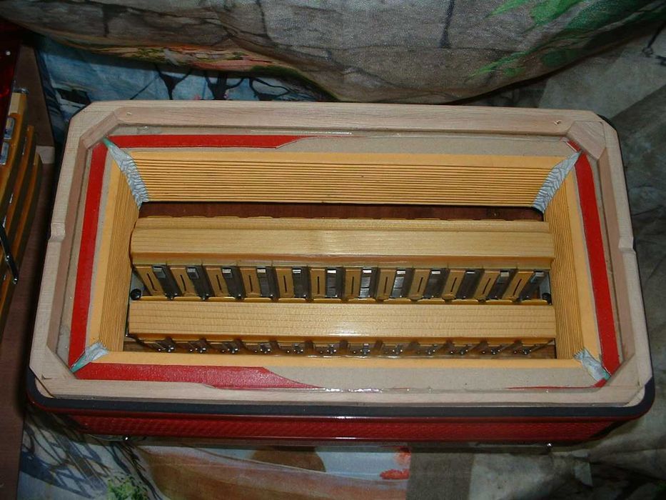 Acordeao G , N. 1128

Pode ligare pour WhatsApp