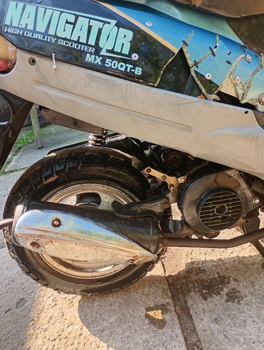 Продам Скутер Навігатор На Ходу з документами Не димить