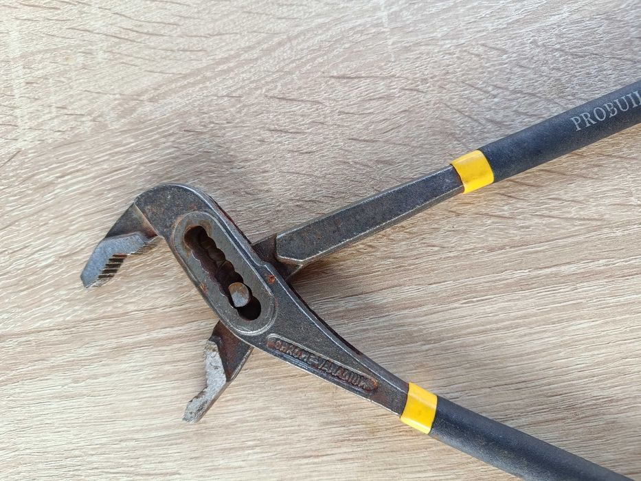 Szczypce nastawne Probuilder DIN 8976