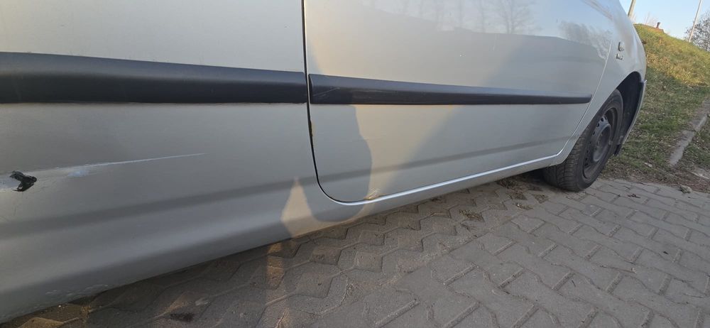 Toyota Corolla e12  2002r 1.4 benzyna