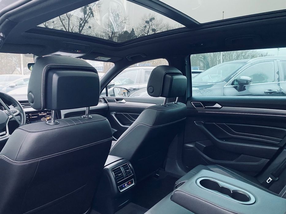 Volkswagen Passat Alltrack 200 PS DSG 4Motion Alltrack Panorama Kamera Radar Asystenci IqLight
