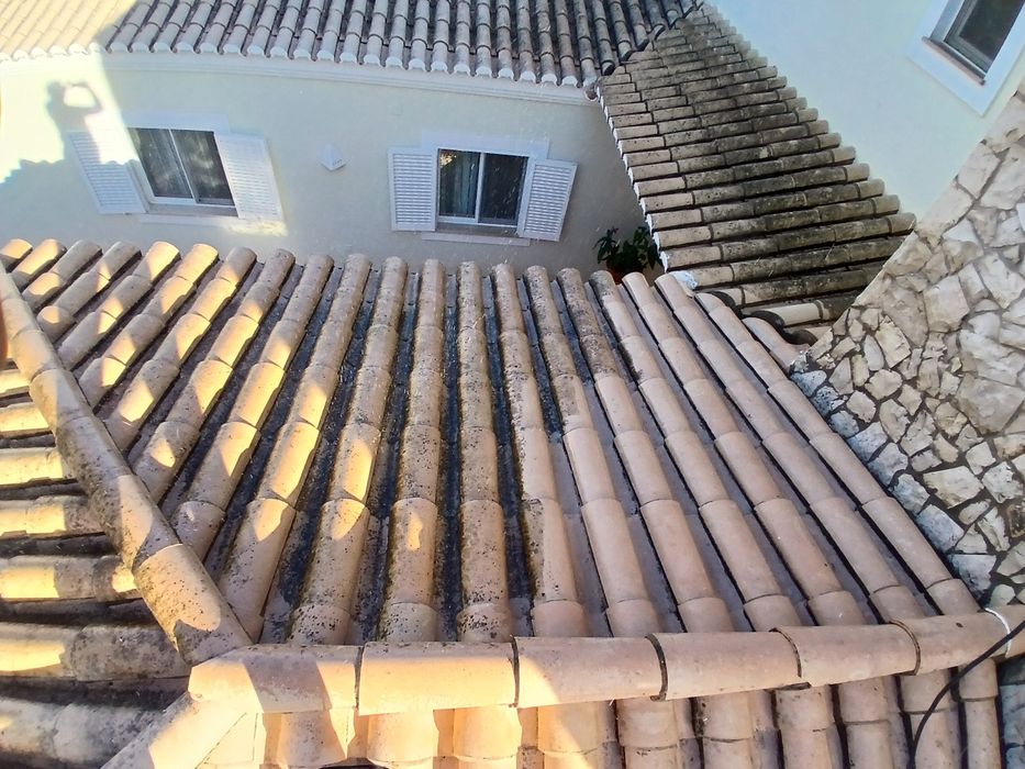 Trabalhos de Pintura / Lavagem Telhados / Remodelações