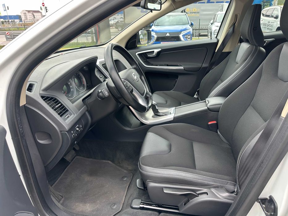 Volvo XC60  2012