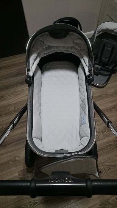 Wózek 2w1 Venicci Tinum + nosidełko