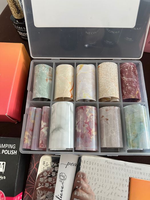 Materiały do manicure/pedicure