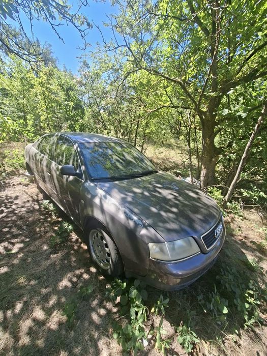 Продам машину під відновлення!