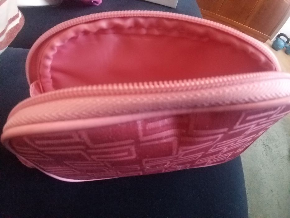 3 bolsas de maquilhagem