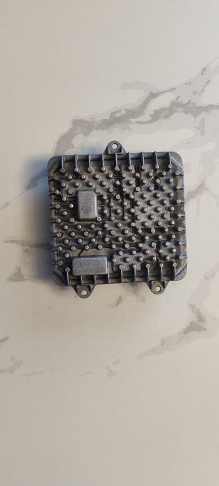 Przetwornica moduł BMW 5 G30 G31 LED