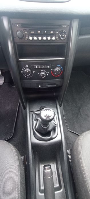 Peugeot 207 comercial de 12/2010