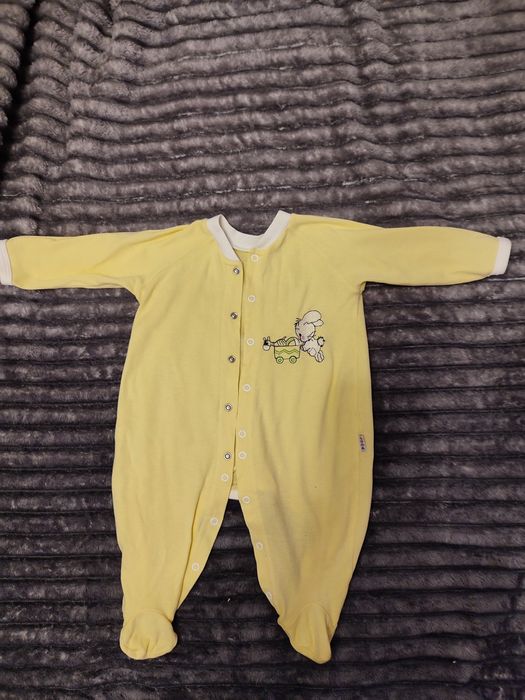 Бодікі, слюнявчики , человесіки.