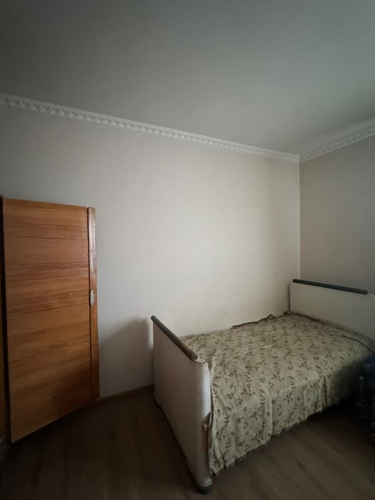 Продаж будинку  у с. Муроване/Ділянка: 5.5 соток