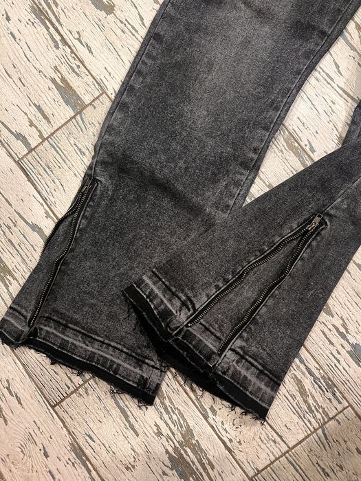 flared jeans black чорні