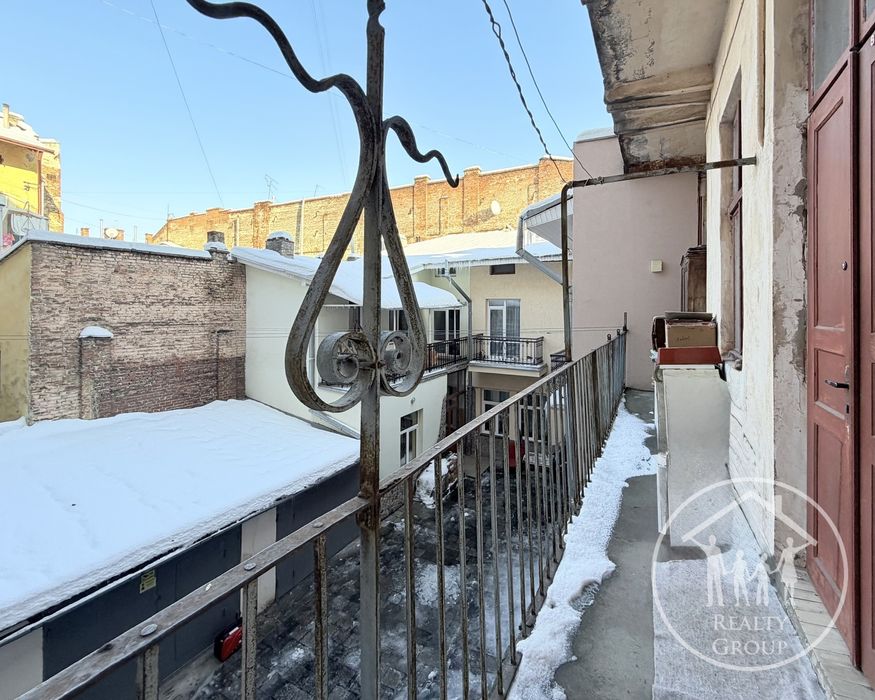 Продам 3к квартиру в центрі!Без комісії!Оперний! Магнус! Форум!