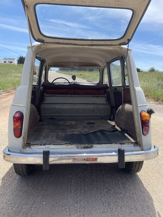 Classico Renault 4L (R1123)