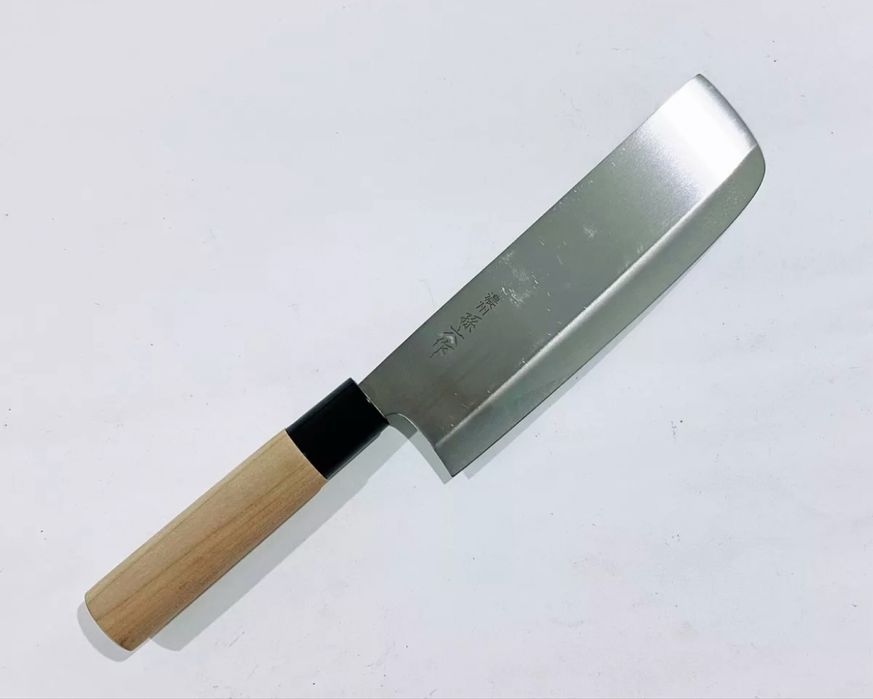 Japoński nóż nakiri satake magoroku noshu