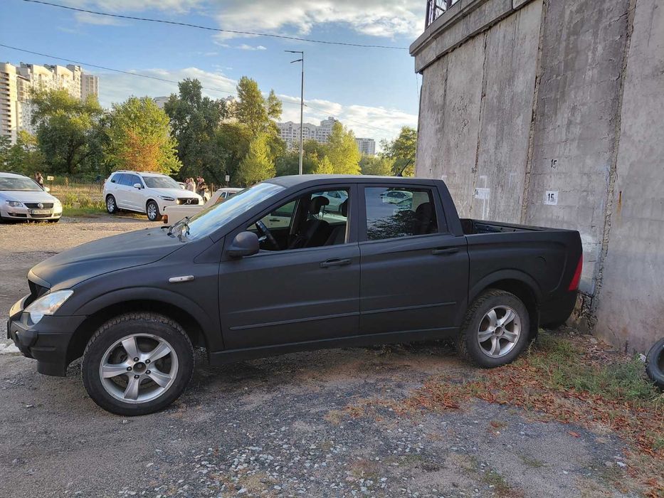 Продам SsangYong Actyon sport