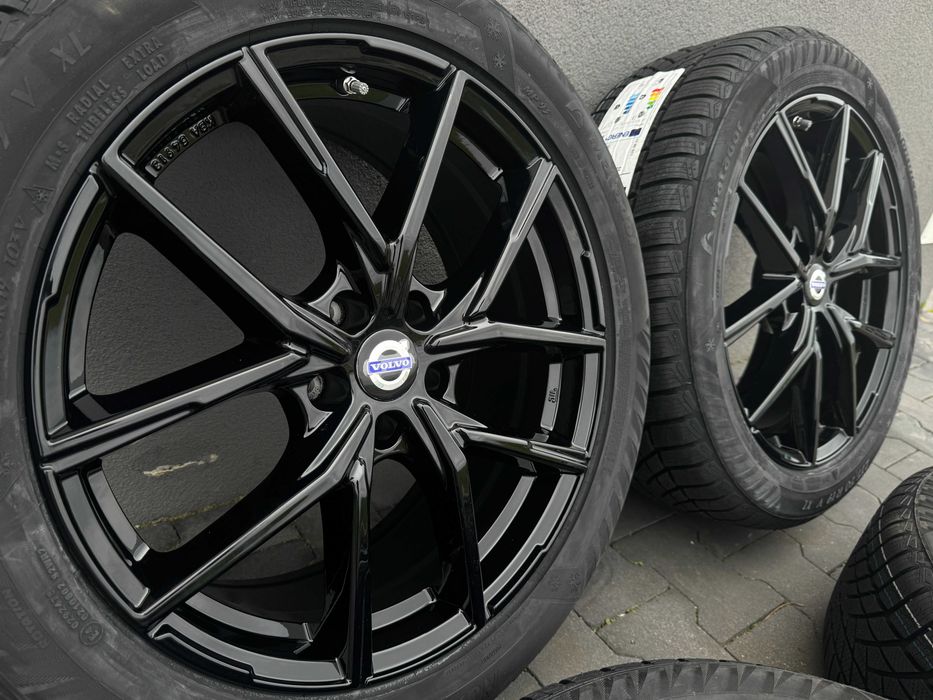 VOLVO XC40 XC 40 koła letnie 235/50R19 GERMANY ROADX NOWE