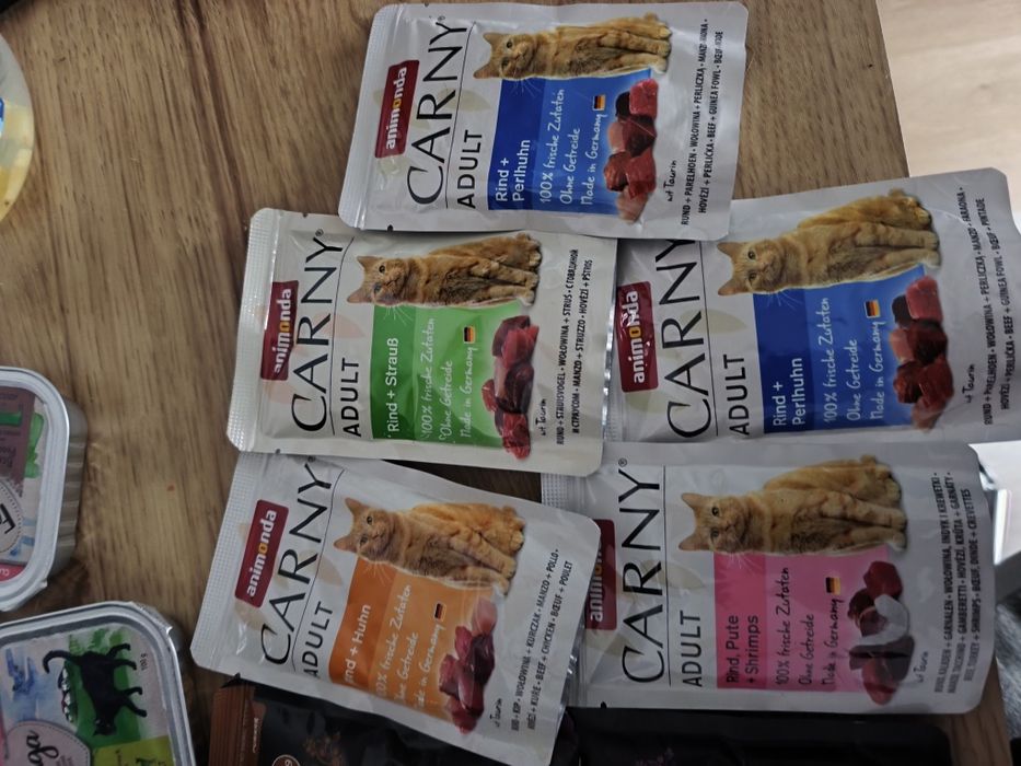 Zestaw karm dla kota