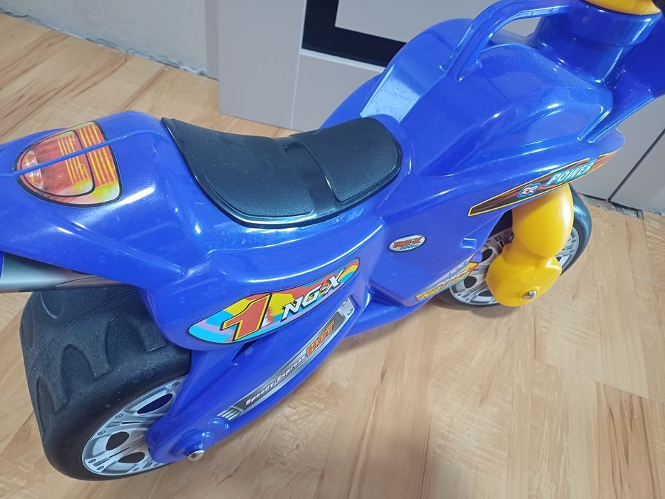 Motor motocykl jeździć
