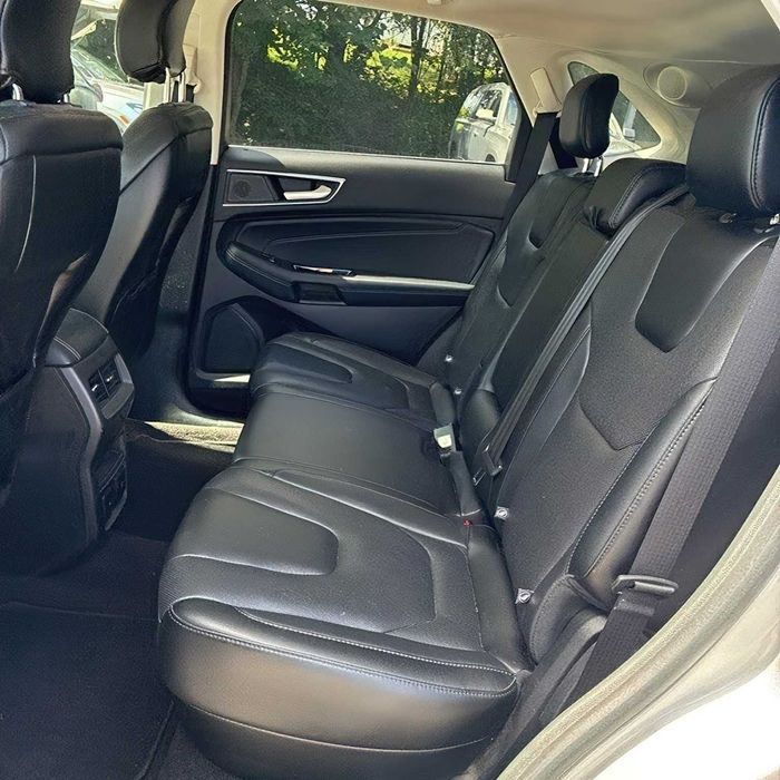 Ford Edge Titanium      2019