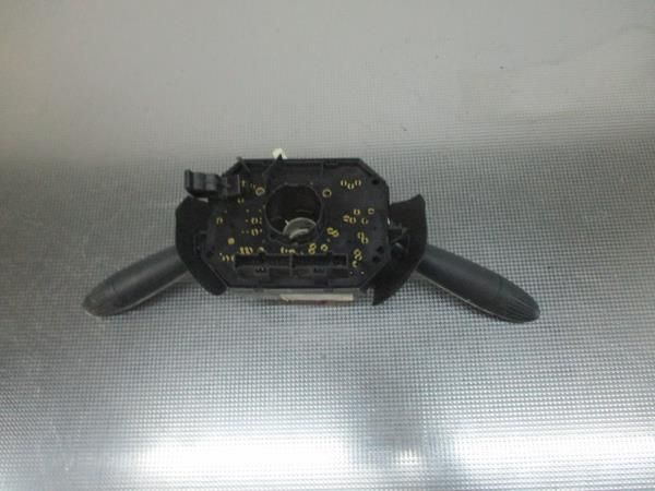 Conjunto / manetes de luzes e limpa vidros FORD Ka (RU8)