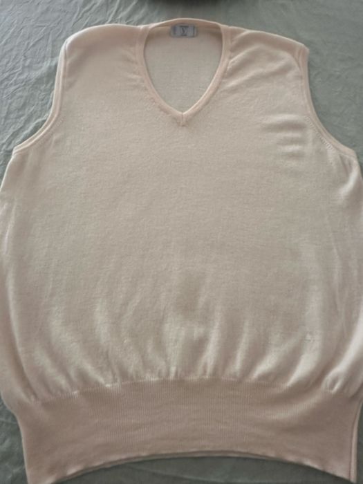 Colete Valentino Uomo 100% Lã – Made in Italy