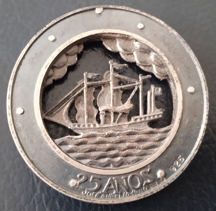 Medalha pendente prata Banco Nacional Ultramarino