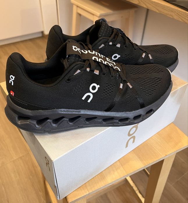 Tenis On Cloudsurfer Tam 44