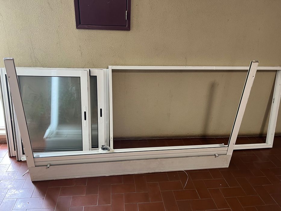 Janelas Alumínio C/Estores