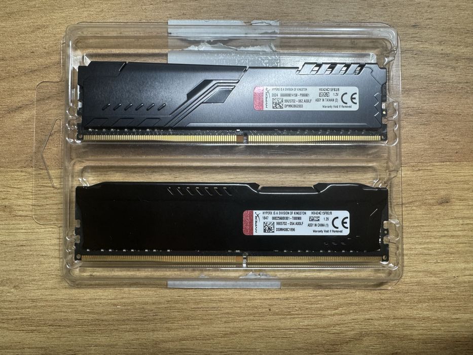 Оперативна памʼять DDR4 16ГБ (2х8)