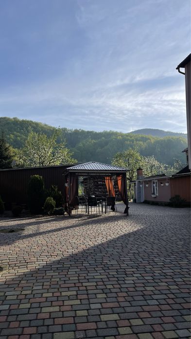 Здається номер, поверх(3 кімнати) Закарпатття, Квітка Полонини,Солочин