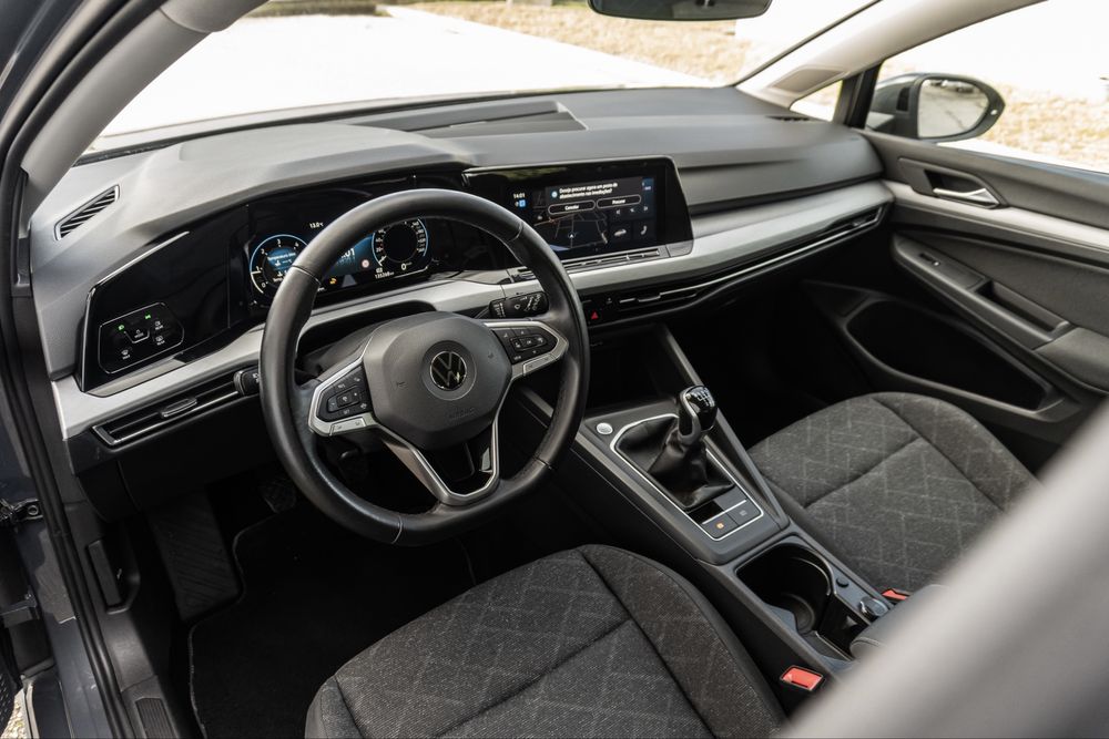Volkswagen Golf VIII 2.0 TDI LIFE (financiamento disponivel)