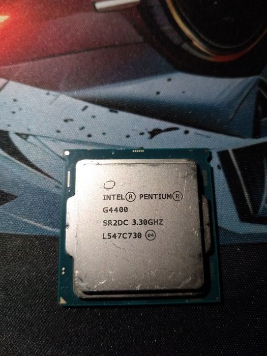 Процессор Intel  Pentium G4400  3.70GHz/3MB/8GT/s  s1151,