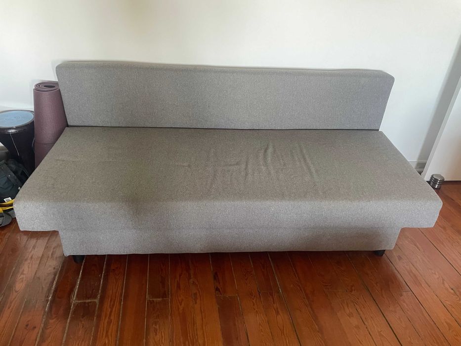 **Sofá-cama IKEA ASARUM**