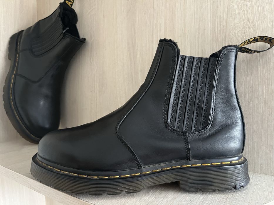 Утеплені шкіряні  челсі 41 розмір Dr.Martens оригінал