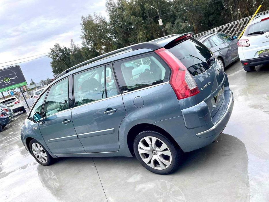Citroën C4 Picasso 1.6 HDi Automático – 7 Lugares
