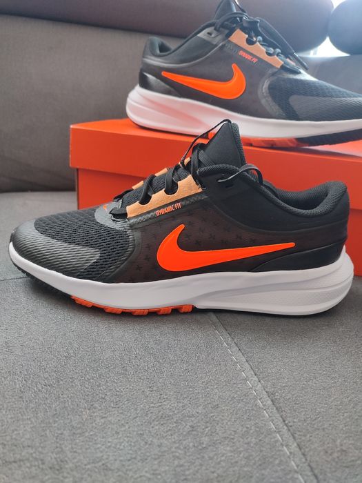 Nike Runner 5 ..
