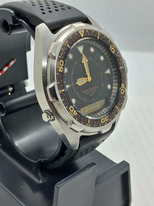 Часы Casio Japan