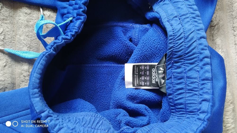 Продам женские зимние штаны Адидас