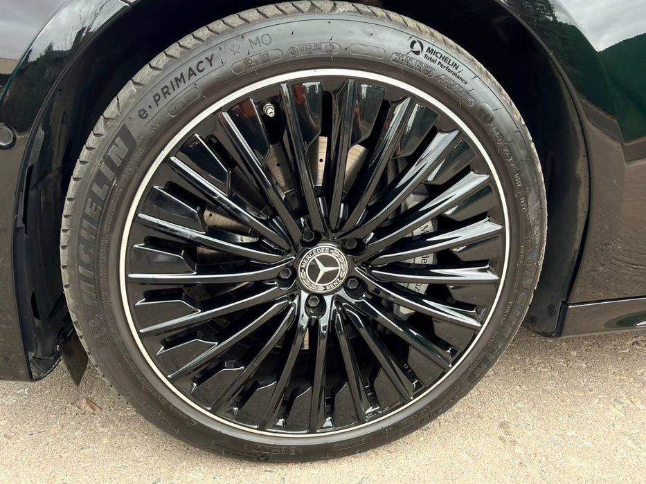 Mercedes-Benz E-Class 2024