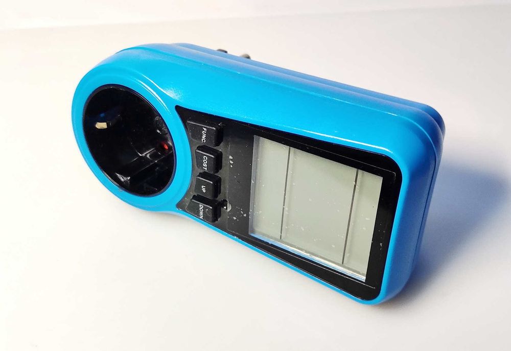 Ваттметр, вольтметр, амперметр, счетчик электроэнергии розетка энергом