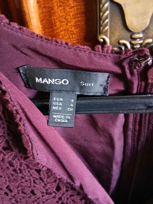 Vestido em Crochê Bordeaux Marca Mango